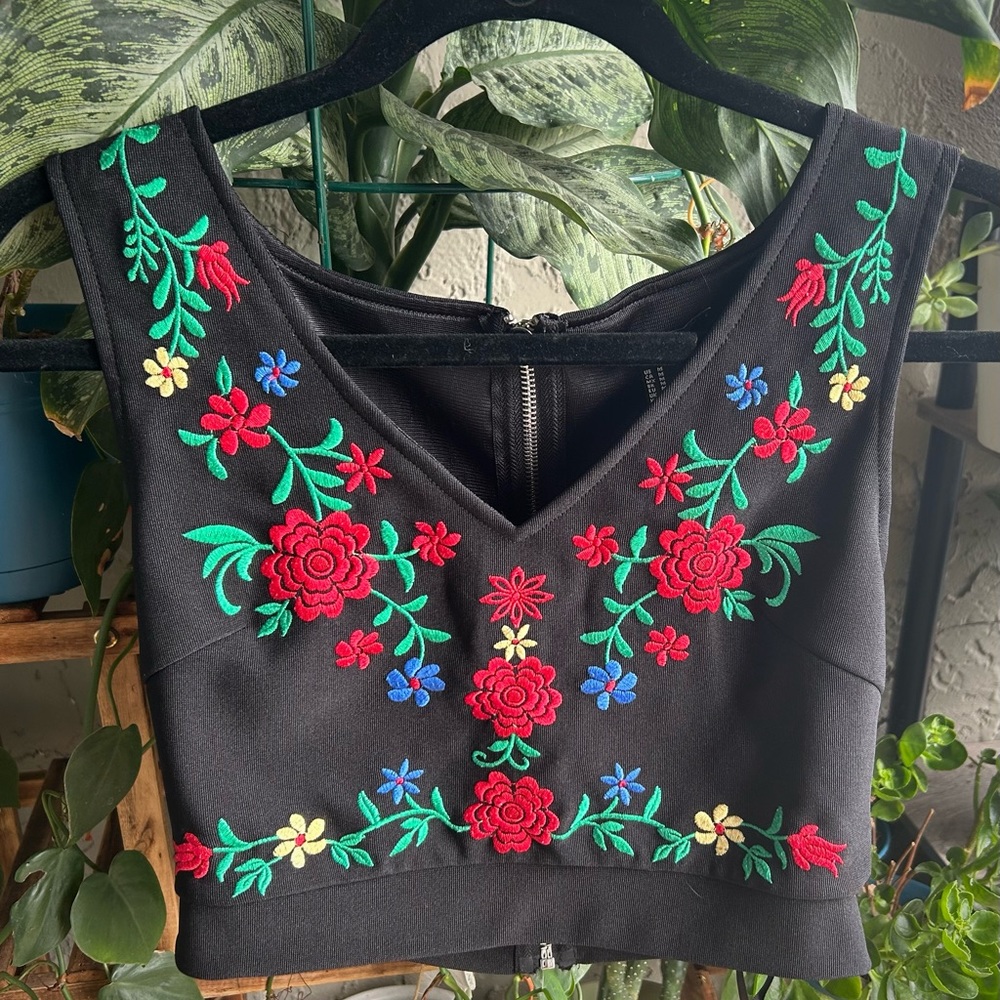 Floral Deep V Crop Top